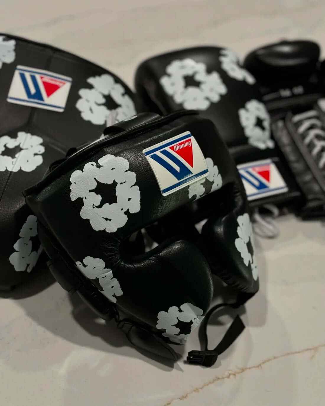 Winning Professional Boxing Training Set - Custom Black & White Floral Edition (Gloves, Headgear & Groin Guard) - PunchPro Boxing
