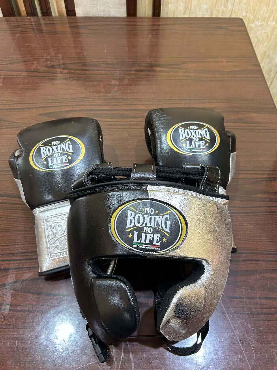 No Boxing No Life Sparring Gear Black & Silver Headgear & Body Protector Set (8oz–20oz) – Professional Boxing Training Equipment - PunchPro Boxing